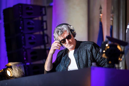 Muere a los 50 años el DJ y productor francés Kavinsky, creador del icónico tema ‘Nightcall’ de la película ‘Drive’