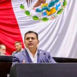 Solicita Álex Domínguez intervención del SAT, UIF y autoridades electorales por promoción anticipada