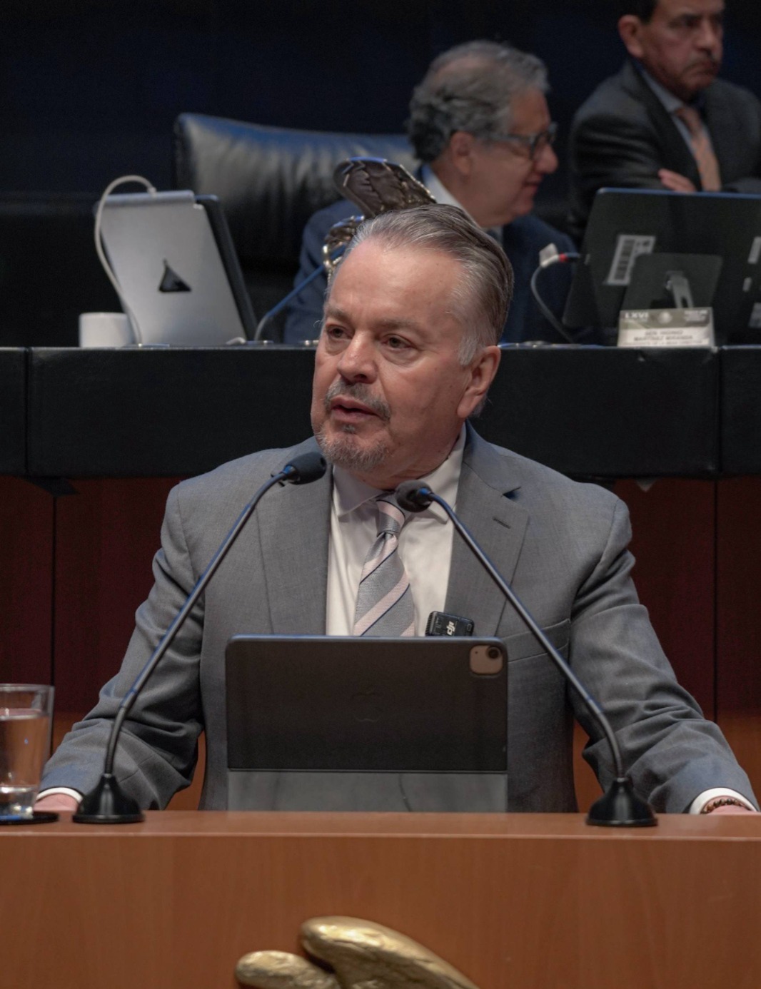 «Endeuda Morena al país, y deja a los municipios sin recursos”: Mario Vázquez